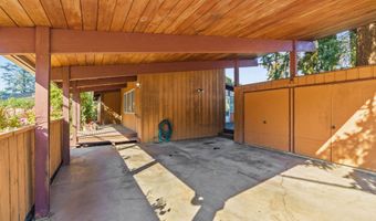 883 S 57TH St, Springfield, OR 97478