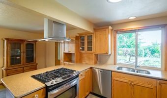 2465 40TH Ave, Albany, OR 97322