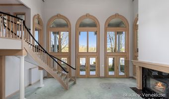 7635 Sandy Hollow Dr SE, Alto, MI 49302