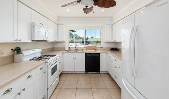 3325 Heather Ln, Oceanside, CA 92056