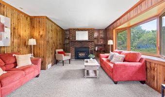 5905 Mayhill Dr, Madison, WI 53711