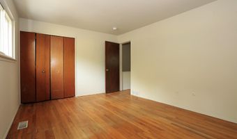 3345 Williamsburg Rd, Ann Arbor, MI 48108
