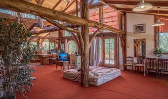 2909 Dead Indian Memorial Rd, Ashland, OR 97520