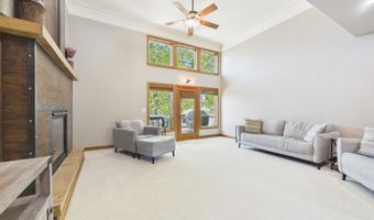 1600 S Parkview Blvd, Brandon, SD 57005