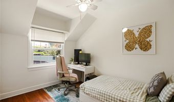 6438 Ivarene Ave, Los Angeles, CA 90068