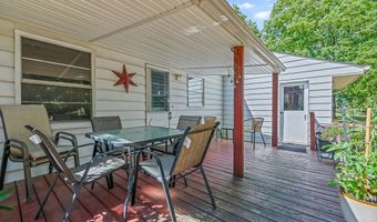 357 Maplewood Dr, Alliance, OH 44601