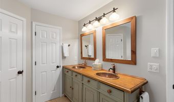 1620 Buckberry Dr N, Sapphire, NC 28774