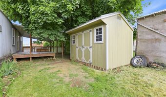 30120 N 1st St, Athol, ID 83801