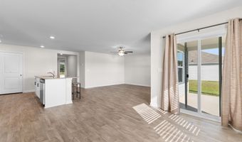 561 Woodland Farms Cir, Aynor, SC 29511