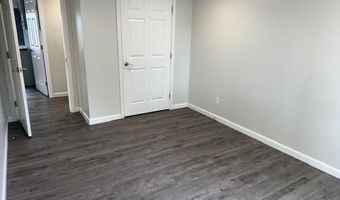 5 N Vigue Shore Rd, Albion, ME 04910