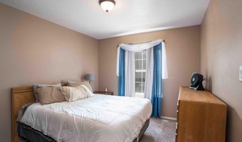 1012 VALLEY VIEW Dr, Bloomfield, NM 87413