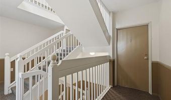 2215 S Huron Pkwy 1, Ann Arbor, MI 48104