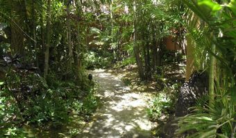 5333 Likini St 308, Honolulu, HI 96818