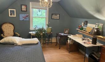 11 Maple St, Brattleboro, VT 05350