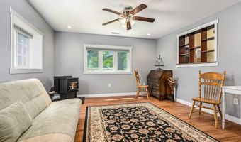 1275 22nd St, Allegan, MI 49010