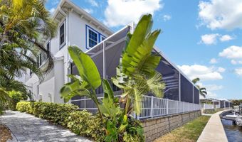 713 ISLEBAY Dr, Apollo Beach, FL 33572