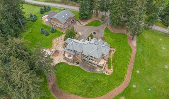 27530 SW PETES MOUNTAIN Rd, West Linn, OR 97068