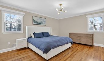100 KNICKERBOCKER Dr, Belle Mead, NJ 08502
