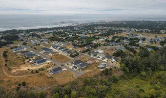 636 SEACREST Dr, Bandon, OR 97411