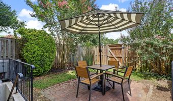 6033 HYDRANGEA Dr, Alexandria, VA 22310