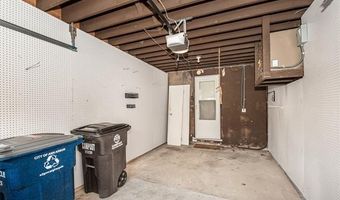 767 Skynob Dr, Ann Arbor, MI 48105