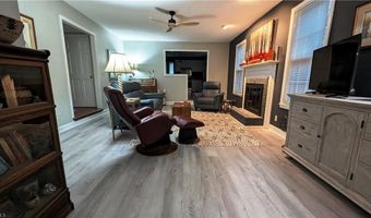 222 Shallowbrook Dr, Advance, NC 27006