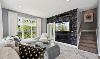 11336 EMERALD PARK Rd, Potomac, MD 20854