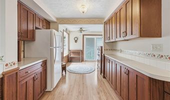 165 Shadyside Ct, Alliance, OH 44601