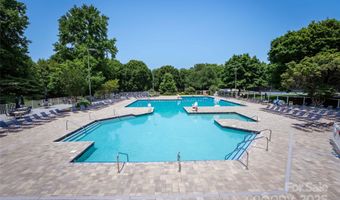 9418 Arborview Ct, Charlotte, NC 28269
