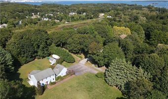 75 Hamilton Allenton Rd, North Kingstown, RI 02852