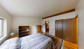 17360 MOUNTAIN Dr, Brookings, OR 97415