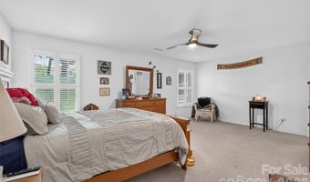 627 Smokehouse Ln, Albemarle, NC 28001
