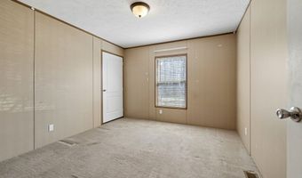 89 Poplar Dr, Beech Grove, TN 37018