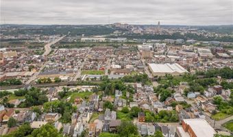 2516 Mission St, Airville, PA 15203