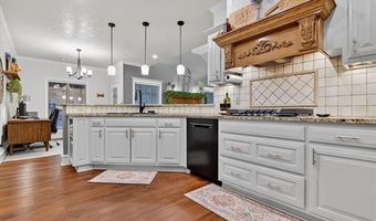 2409 Gary Ave, Bartlesville, OK 74006