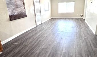 13936 Front St, Armona, CA 93202