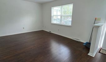 22 Oyster Bay Rd, Absecon, NJ 08201