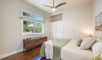 365 E KUIAHA Rd, Haiku, HI 96708