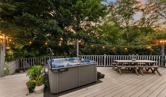 107 Spring Grove Rd, Glocester, RI 02814