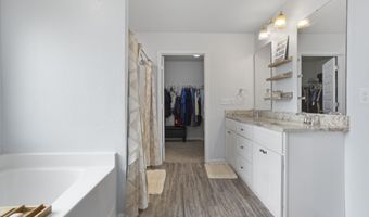 9041 Bellewood Pl, Biloxi, MS 39532