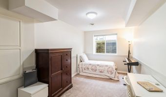 4600 Clemens Blvd, Ames, IA 50014