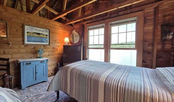 1239 W Shore Rd, Cabot, VT 05647