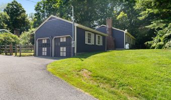 138 Wantastiquet Dr, Brattleboro, VT 05301