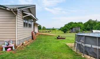 147 Iron Ore Ln, Barren Springs, VA 24313