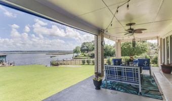 435 Christi Ln, Biloxi, MS 39531