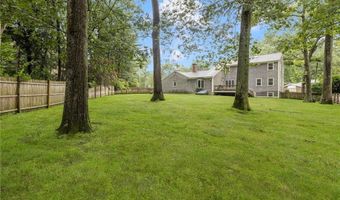 475 Red Chimney Dr, Warwick, RI 02886