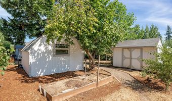 19600 S SOUTH END Rd, Oregon City, OR 97045