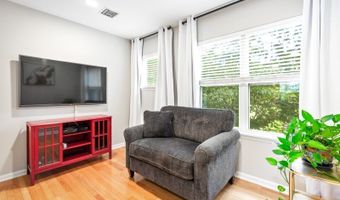 23 Bristol Ct 23, Bayonne, NJ 07035