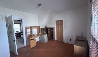 423 N Johnson St, Ada, OH 45810