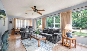 1877 RIVEREDGE Dr, Astor, FL 32102